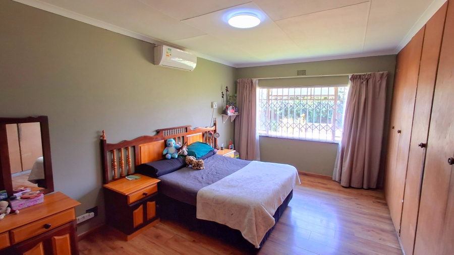 4 Bedroom Property for Sale in Vaalpark Free State